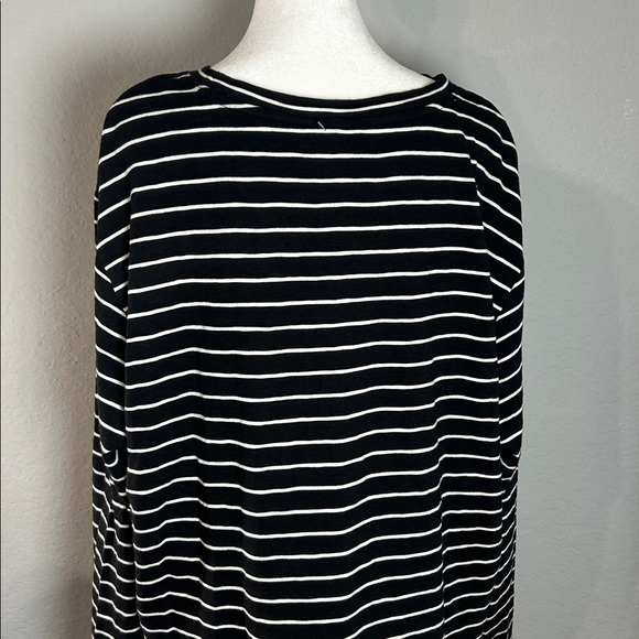 Talbots Women  Black and White Striped Top NEW Size 2X - Picture 7 of 16